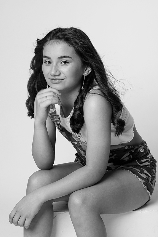 Raychel's Model RAECHEL – Model Folio